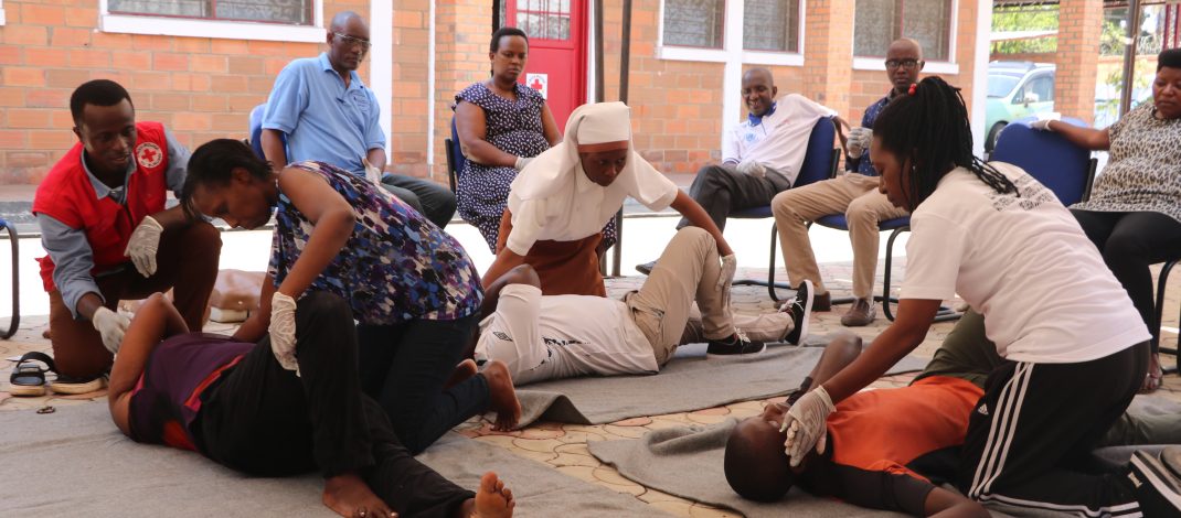 FORMATION EN PREMIERS SECOURS EN MILIEU DE TRAVAIL